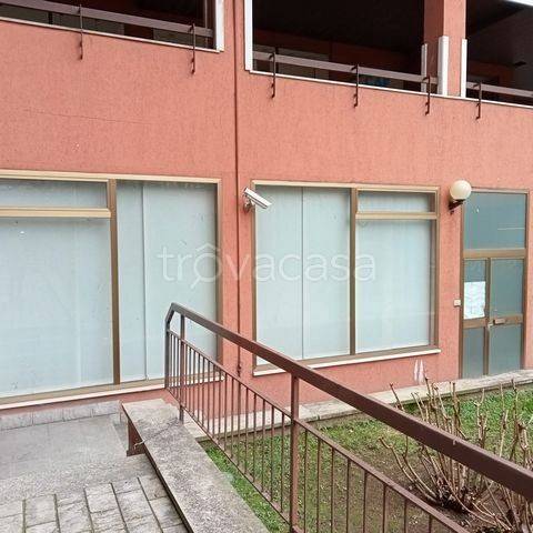 negozio in vendita a San Vittore Olona