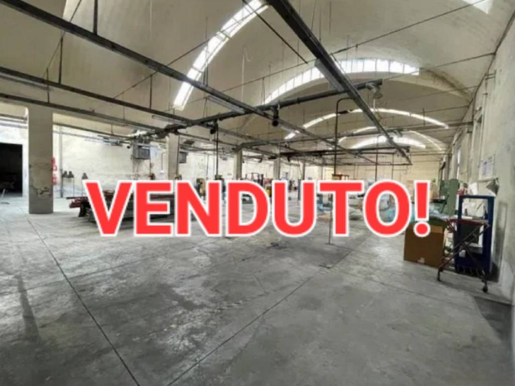 locale commerciale in vendita a San Vittore Olona