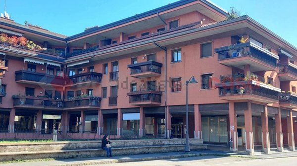 negozio in vendita a San Vittore Olona