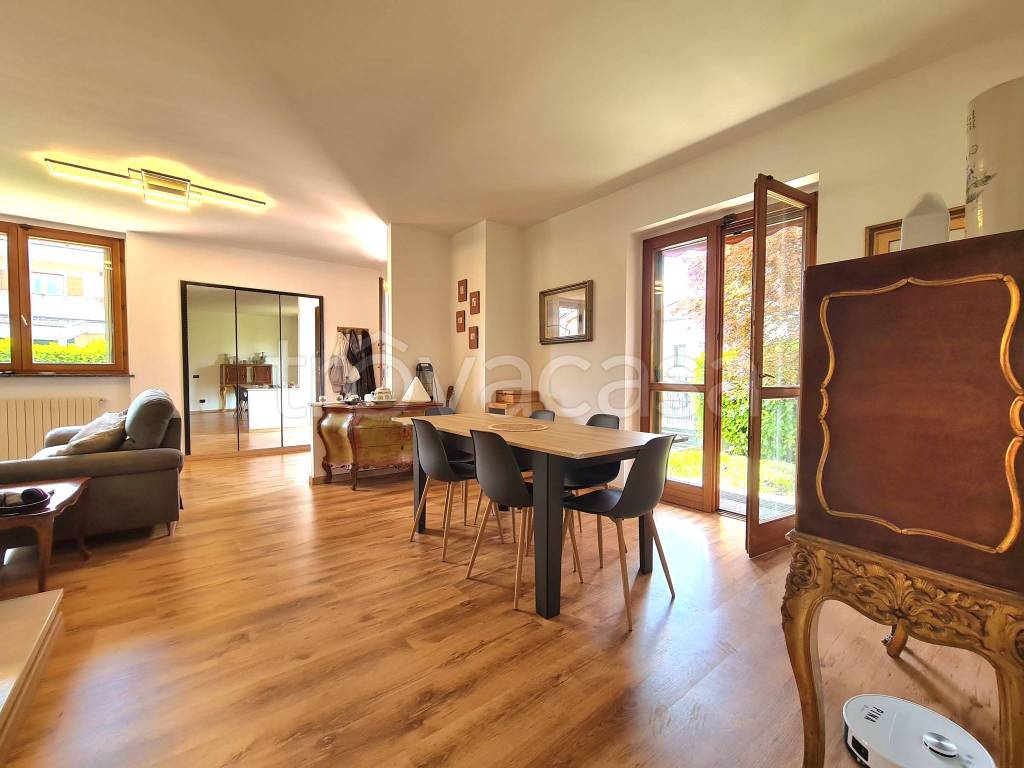 casa indipendente in vendita a San Vittore Olona