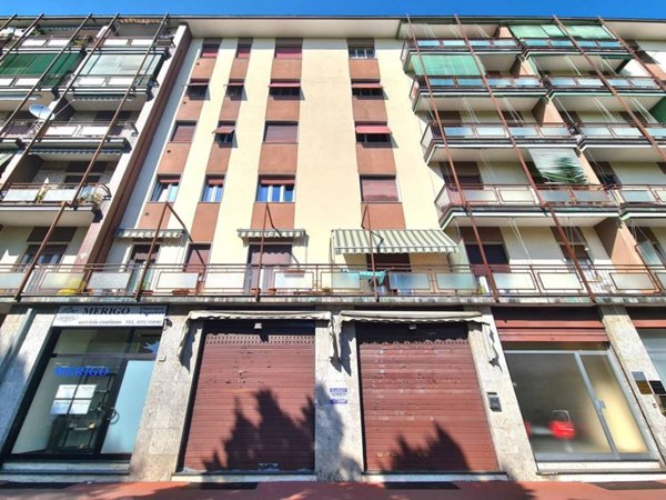 negozio in vendita a San Vittore Olona