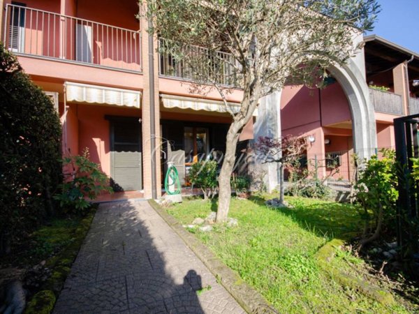 casa indipendente in vendita a San Vittore Olona