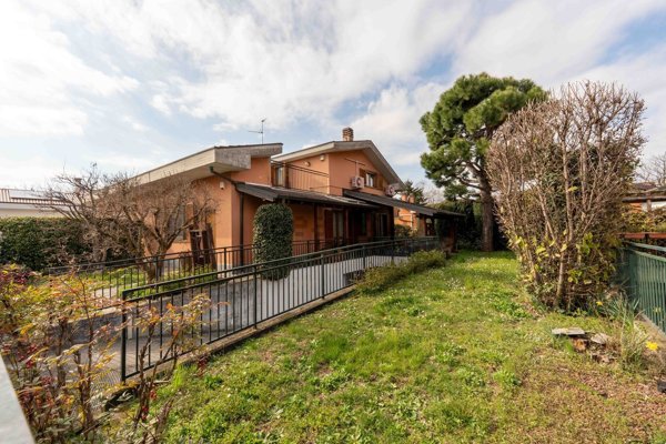 casa indipendente in vendita a San Vittore Olona
