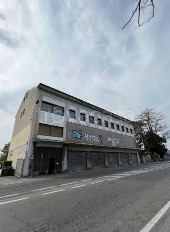 negozio in vendita a San Vittore Olona