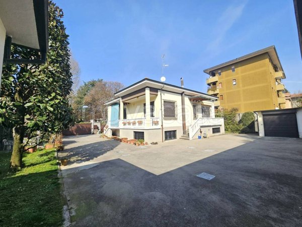 casa indipendente in vendita a San Vittore Olona