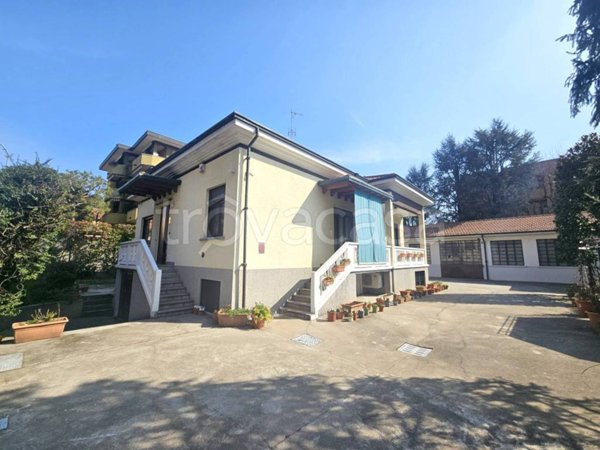 casa indipendente in vendita a San Vittore Olona