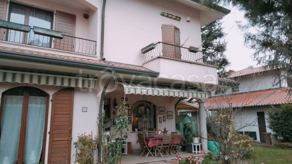 casa indipendente in vendita a San Vittore Olona