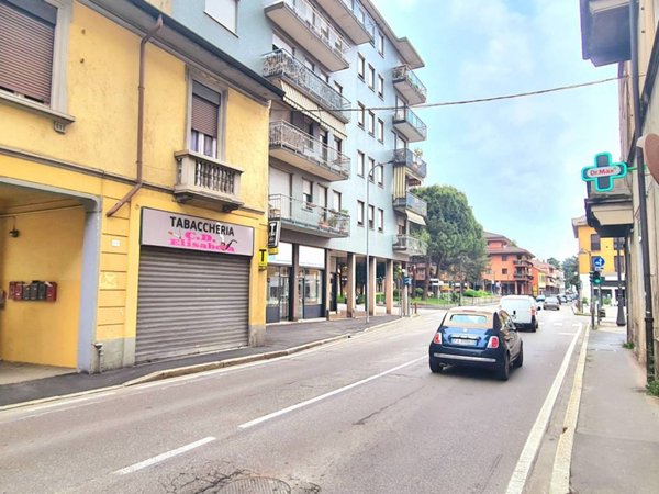 negozio in vendita a San Vittore Olona