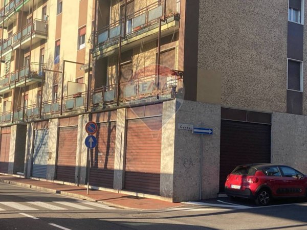 negozio in vendita a San Vittore Olona