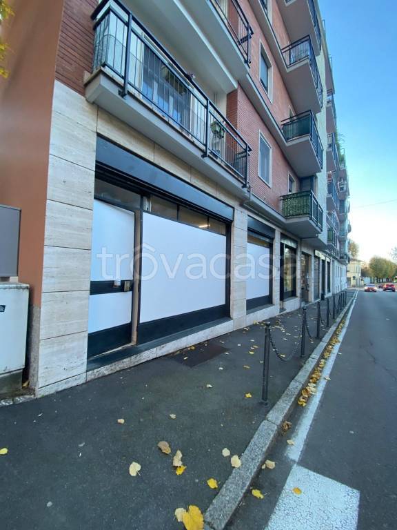 negozio in vendita a San Vittore Olona