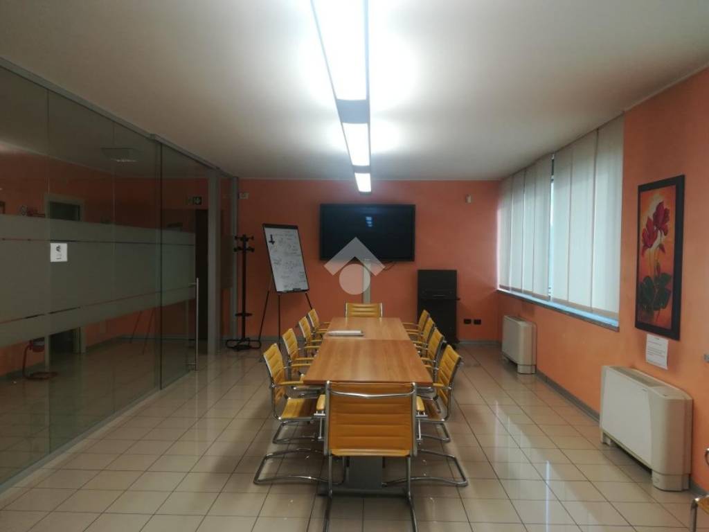 ufficio in vendita a San Vittore Olona