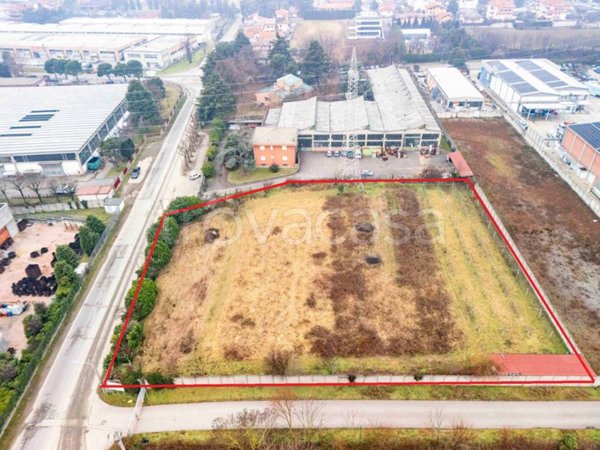 terreno edificabile in vendita a San Vittore Olona