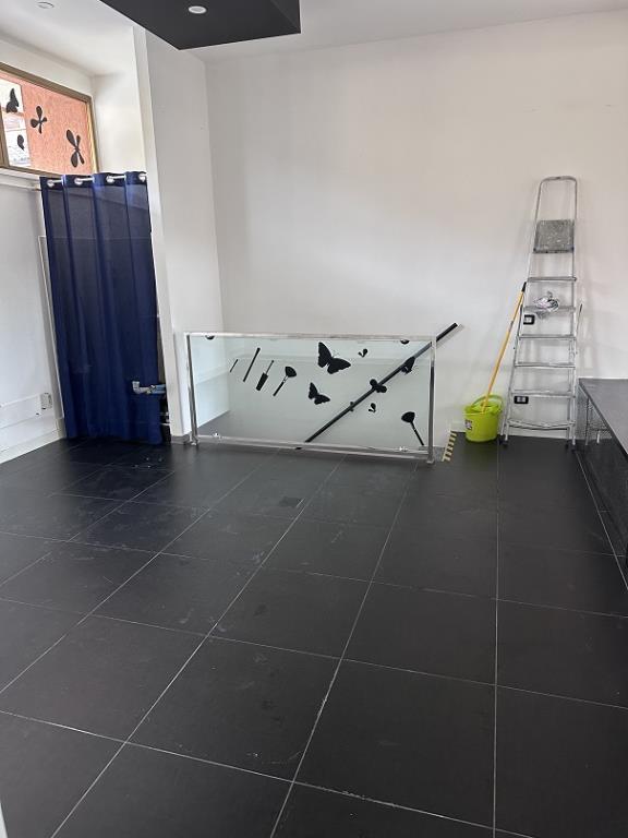 negozio in vendita a San Vittore Olona