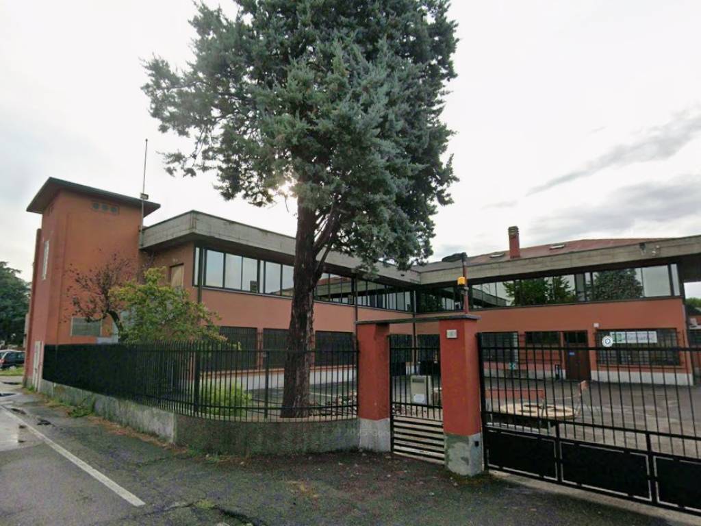 capannone in vendita a San Vittore Olona