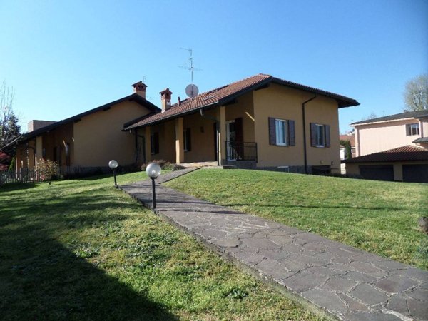 casa indipendente in vendita a San Vittore Olona