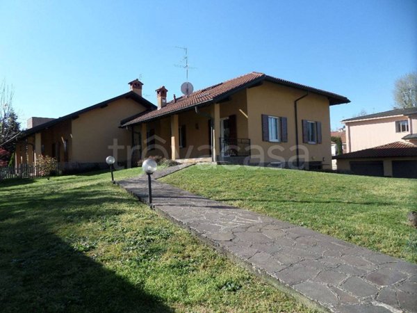 casa indipendente in vendita a San Vittore Olona