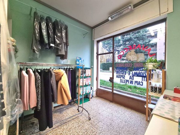 negozio in vendita a San Vittore Olona