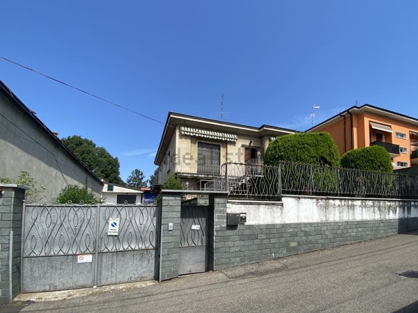 casa indipendente in vendita a San Vittore Olona