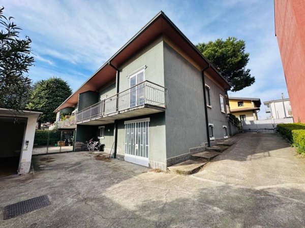 casa indipendente in vendita a San Vittore Olona