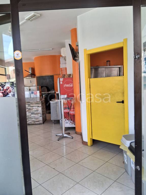 negozio in vendita a San Vittore Olona