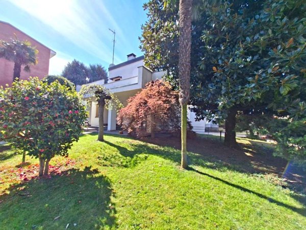 casa indipendente in vendita a San Vittore Olona