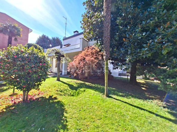casa indipendente in vendita a San Vittore Olona