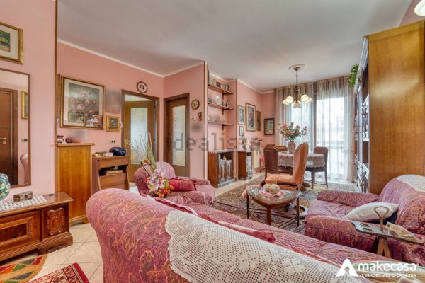 appartamento in vendita a San Zenone al Lambro