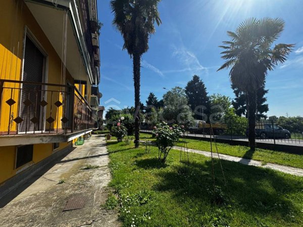 appartamento in vendita a San Zenone al Lambro