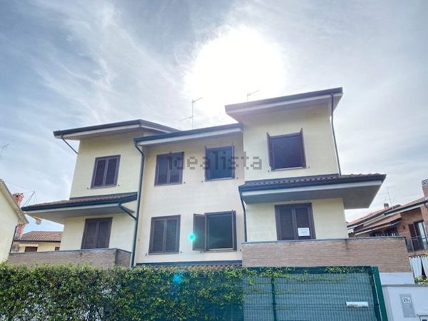casa indipendente in vendita a San Zenone al Lambro