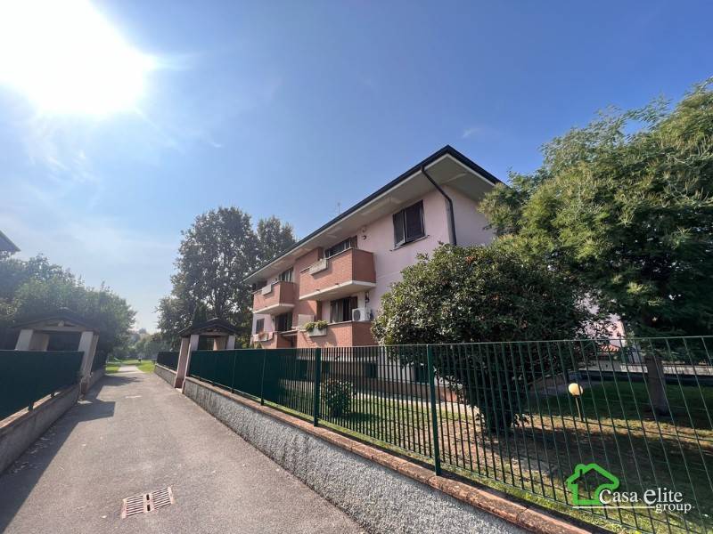 appartamento in vendita a San Zenone al Lambro