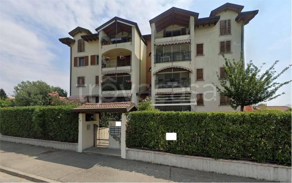 appartamento in vendita a San Zenone al Lambro in zona Santa Maria in Prato