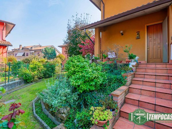 casa indipendente in vendita a San Zenone al Lambro