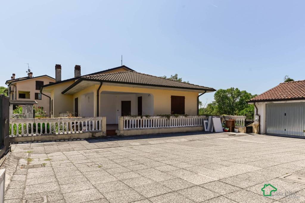 casa indipendente in vendita a San Zenone al Lambro
