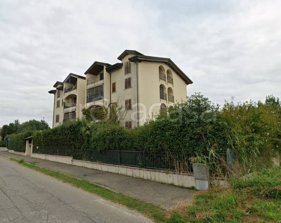 appartamento in vendita a San Zenone al Lambro in zona Santa Maria in Prato