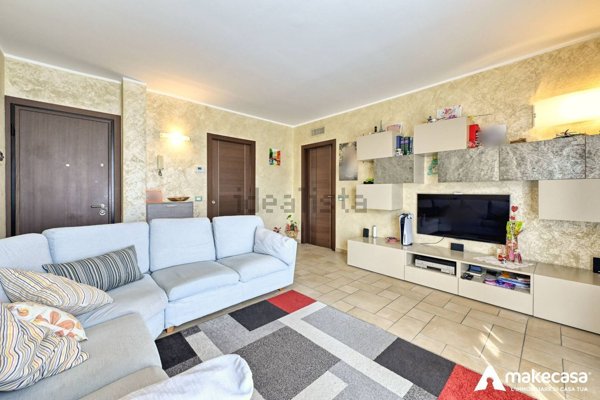 appartamento in vendita a San Zenone al Lambro