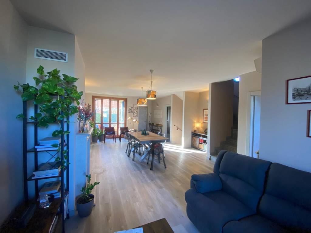 casa indipendente in vendita a San Zenone al Lambro