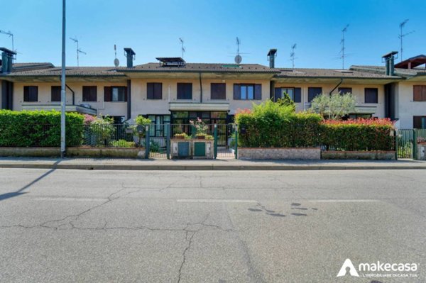 casa indipendente in vendita a San Zenone al Lambro