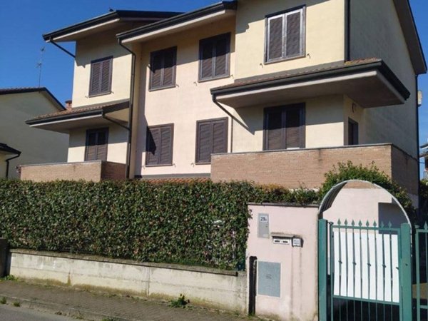 casa indipendente in vendita a San Zenone al Lambro