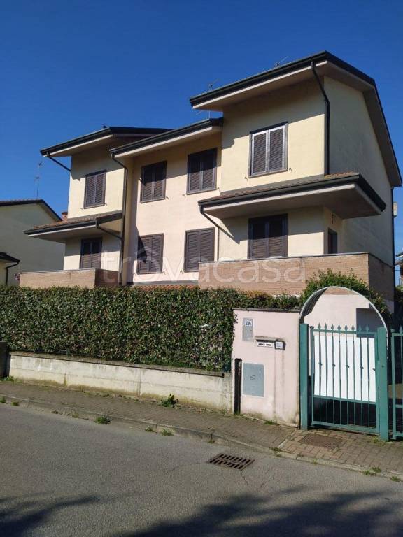 appartamento in vendita a San Zenone al Lambro