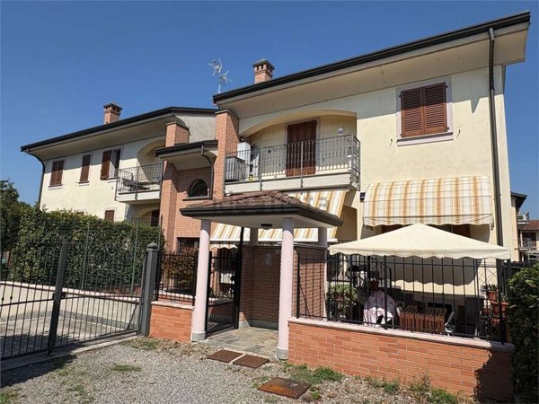 appartamento in vendita a San Zenone al Lambro