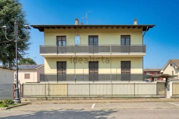 appartamento in vendita a San Zenone al Lambro