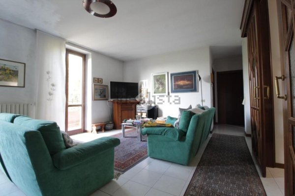 appartamento in vendita a Sedriano in zona Roveda