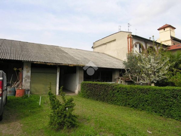 appartamento in vendita a Sedriano in zona Roveda