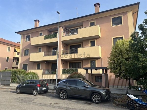 appartamento in vendita a Sedriano