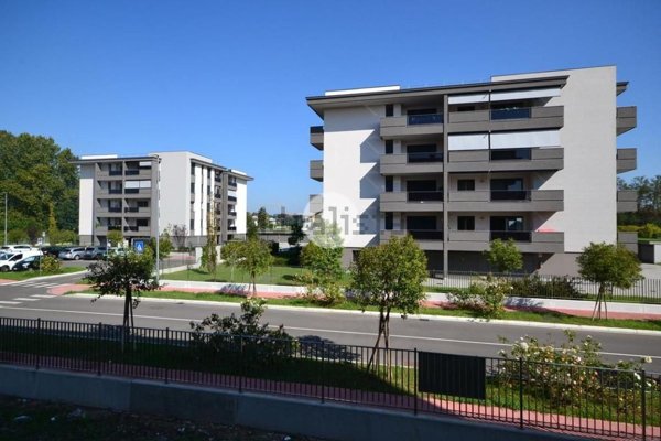 appartamento in vendita a Sedriano in zona Roveda