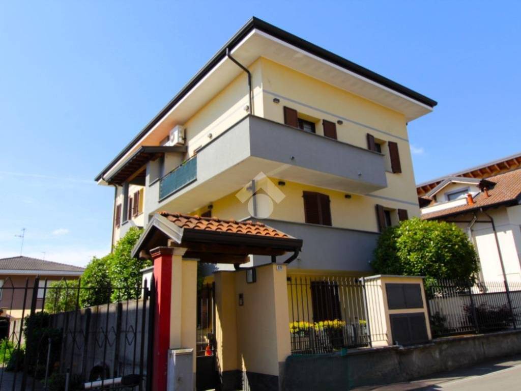 appartamento in vendita a Sedriano