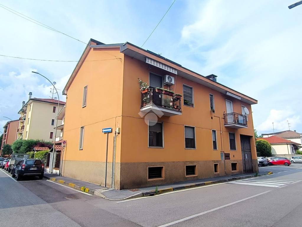 appartamento in vendita a Sedriano