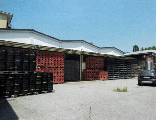 capannone in vendita a Sedriano
