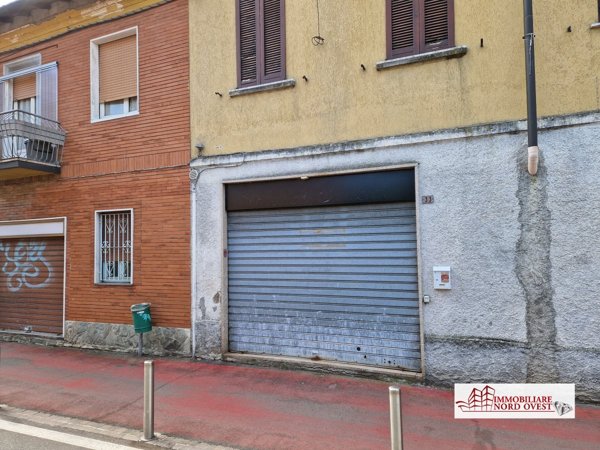 locale commerciale in vendita a Sedriano
