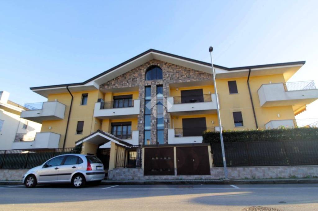 appartamento in vendita a Sedriano